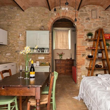 Il Borghetto - La Bottega Di Adele Loft Apartment Castelnuovo dellʼAbate Екстериор снимка